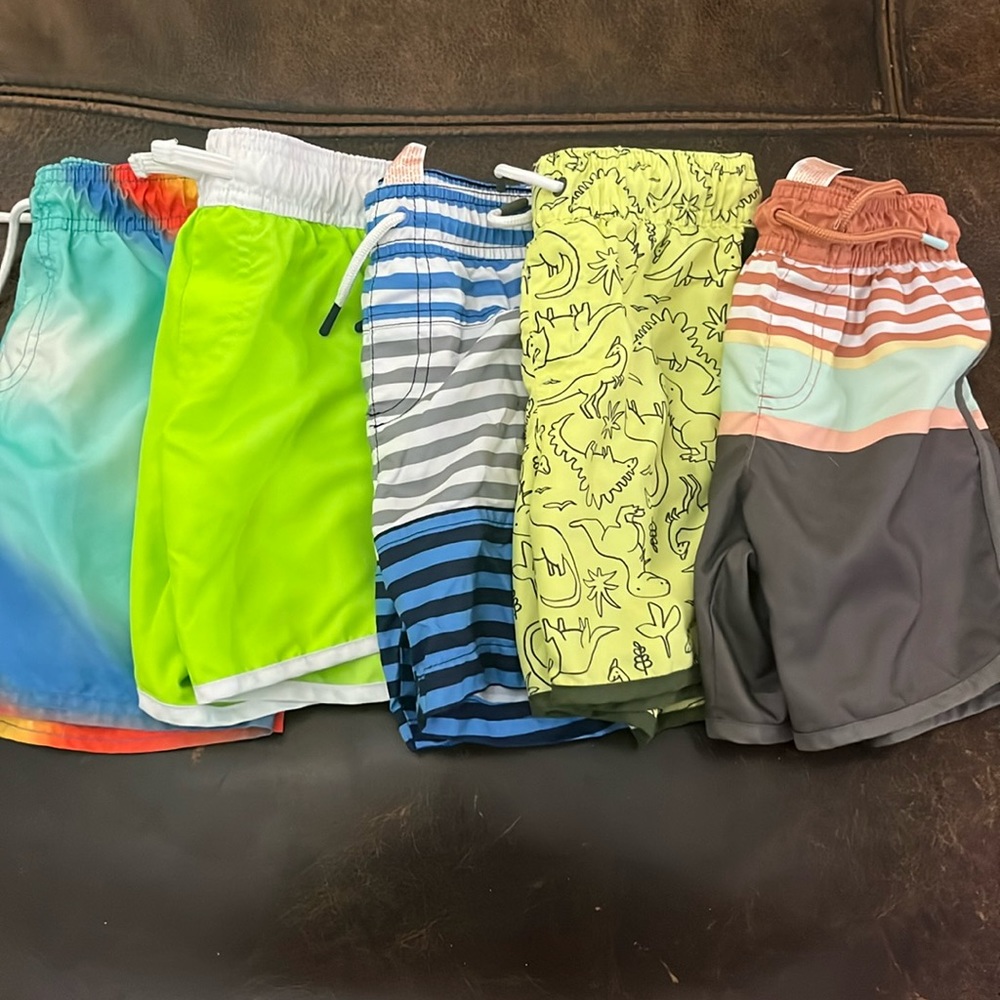 5 pairs of Cat and Jack boys swim shorts size 4t.